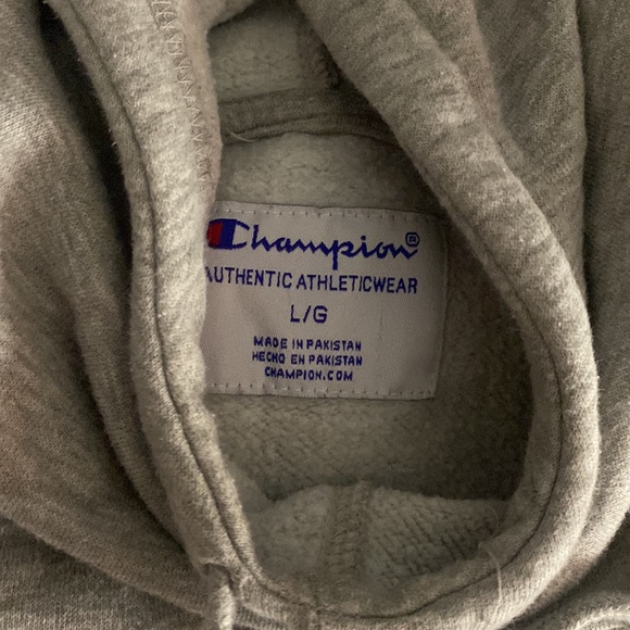 sweatshirt - Picture 3 of 3